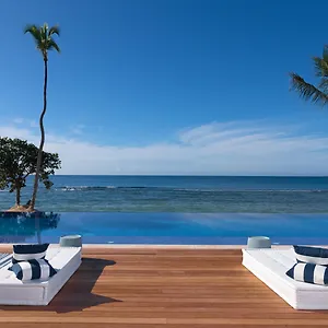https://casa-de-campo.comcaribbean.com